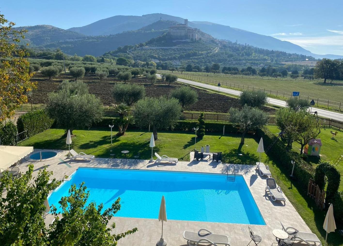 Agriturismo Il Girasole Assisi Dış mekan fotoğraf