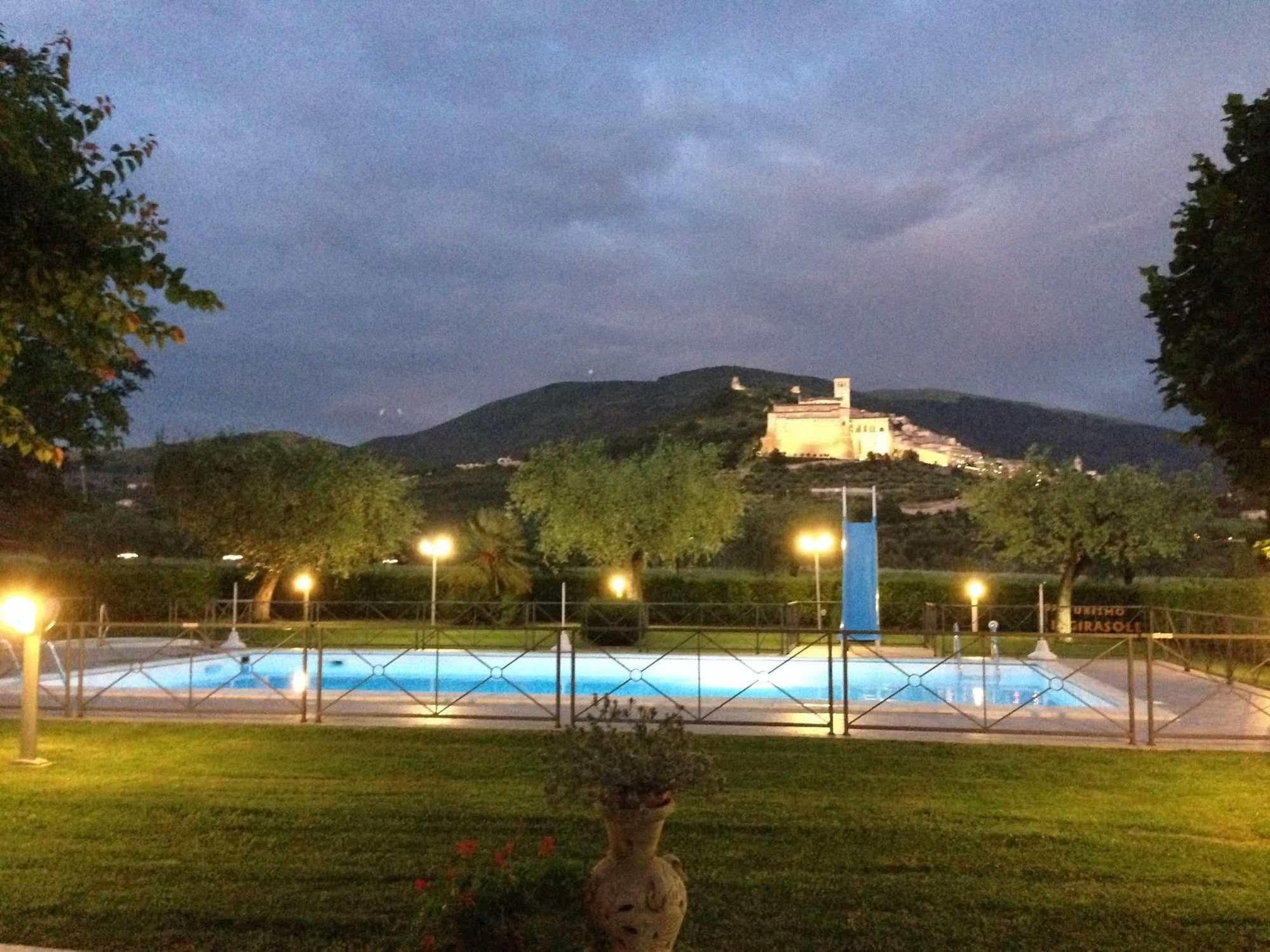 Agriturismo Il Girasole Assisi Dış mekan fotoğraf