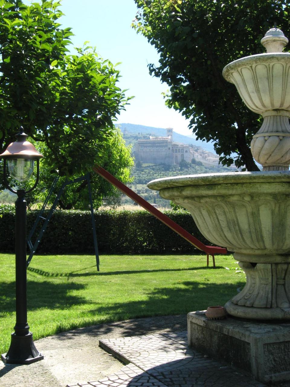 Agriturismo Il Girasole Assisi Dış mekan fotoğraf
